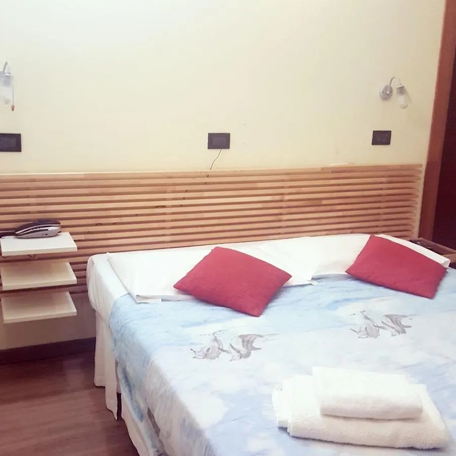 Hotel Le Tre Stazioni Janov 2*,